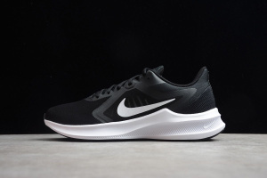 Nike Downshifter 10 купить по доступным ценам в интернет-магазине OZON