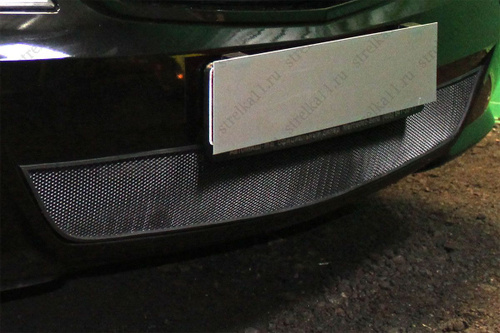 Сетка черная Мерседес Вито (2010-2014) рестайлинг / съемная решетка на ...
