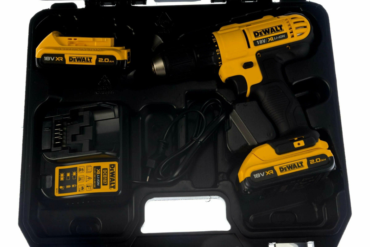 Дрель шуруповерт dewalt 2.0 ач dcd771d2. Шуруповерт dewalt dcd771d2-ks. щетки деволт dcd 771. корпус шуруповерта деволт dcd 771. запчасти шуруповерт девольт 771.