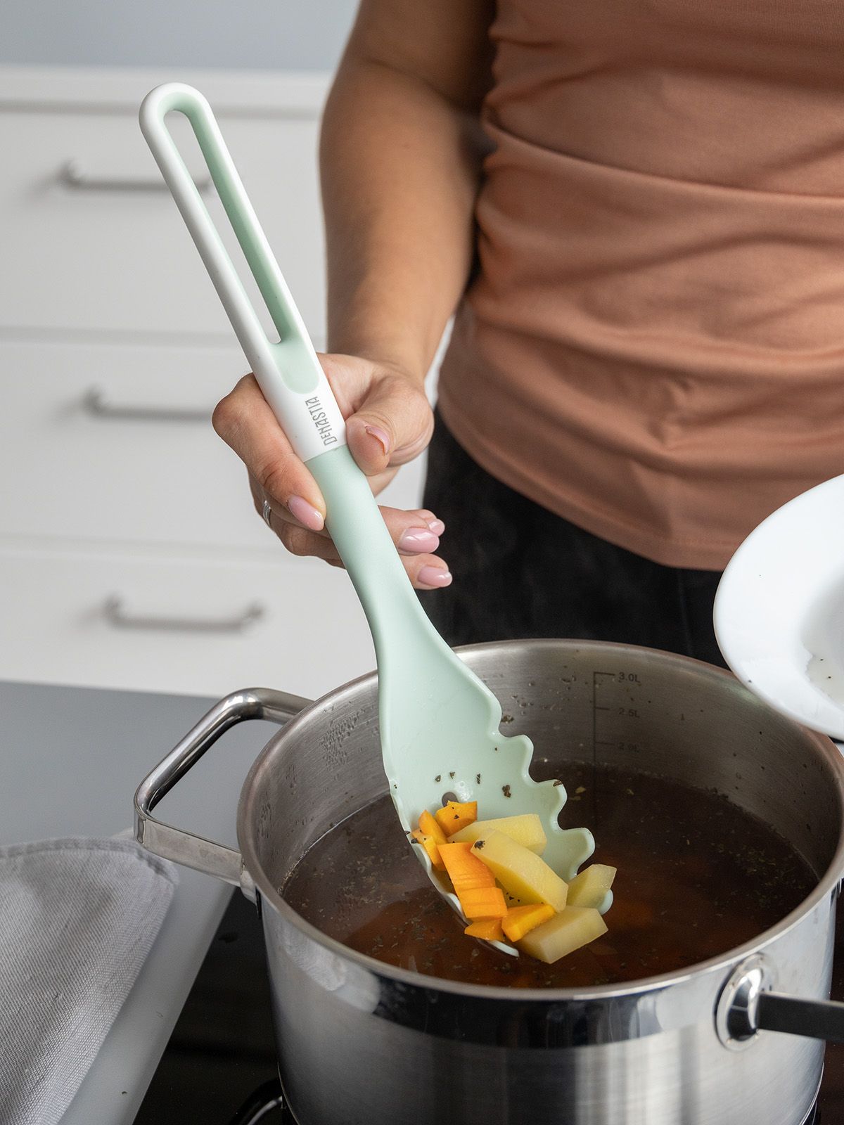 DeNASTIA Ложка кулинарная, 35 см, 1 предм.