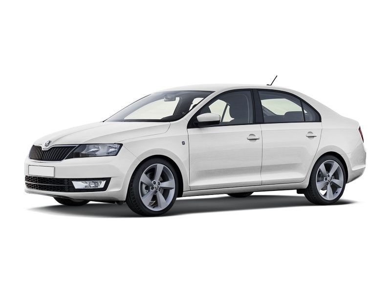 Белая Skoda Rapid 2015