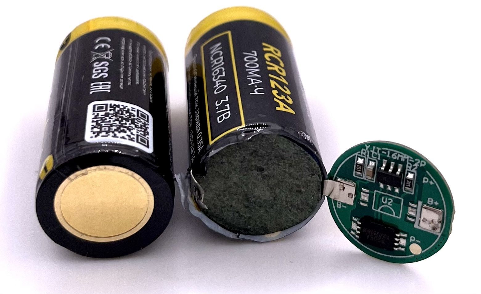 Аккумулятор li-ion RCR123A (16340/16350), 700мАч с защитой, "ZINCHU" 8 ...