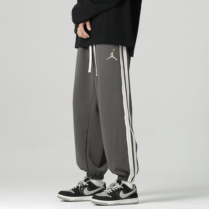 Брюки спортивные Jordan Men's Nike SporTSwear Pant #1