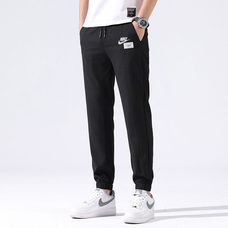 Брюки спортивные Jordan Men's Nike SporTSwear Pant #1