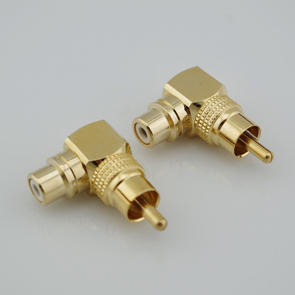 Медный угловой адаптер RCA - это мальчик-девочка конвертер, который ...