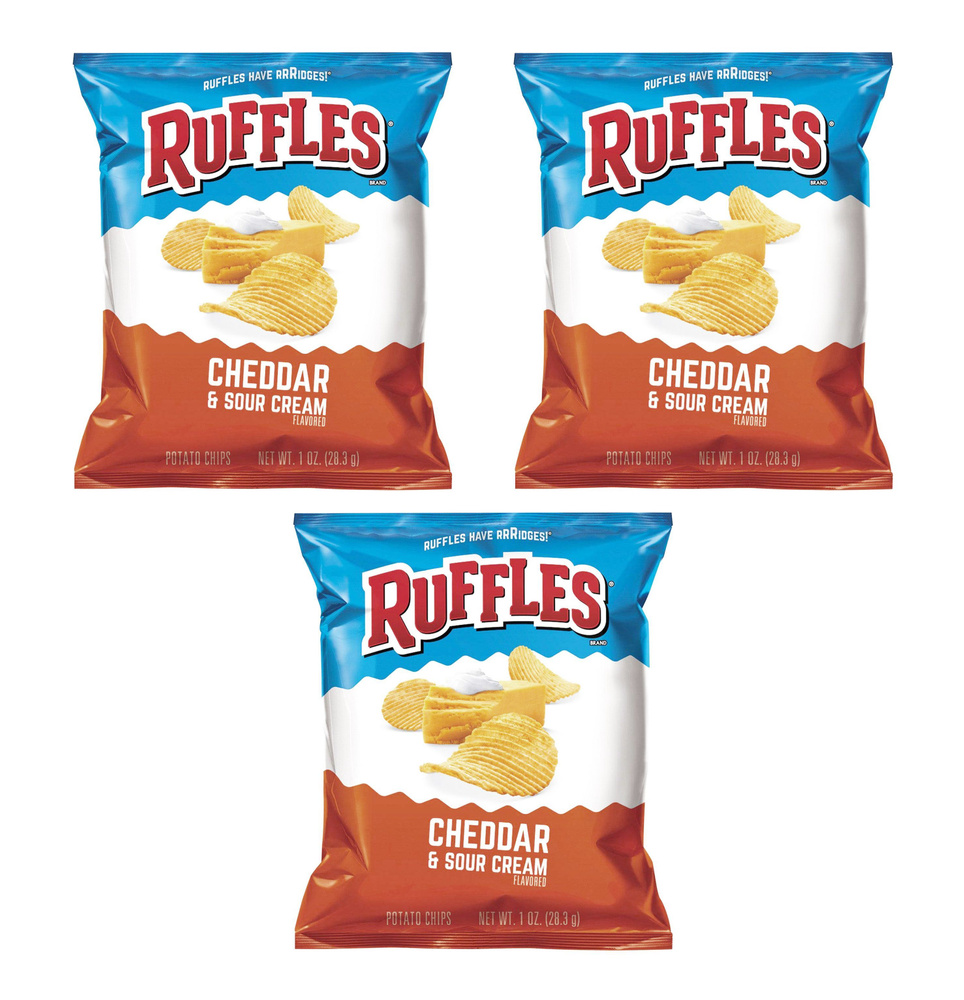 Картофельные чипсы Ruffles Cheddar & Sour Cream 3 шт. по 28.3 г США