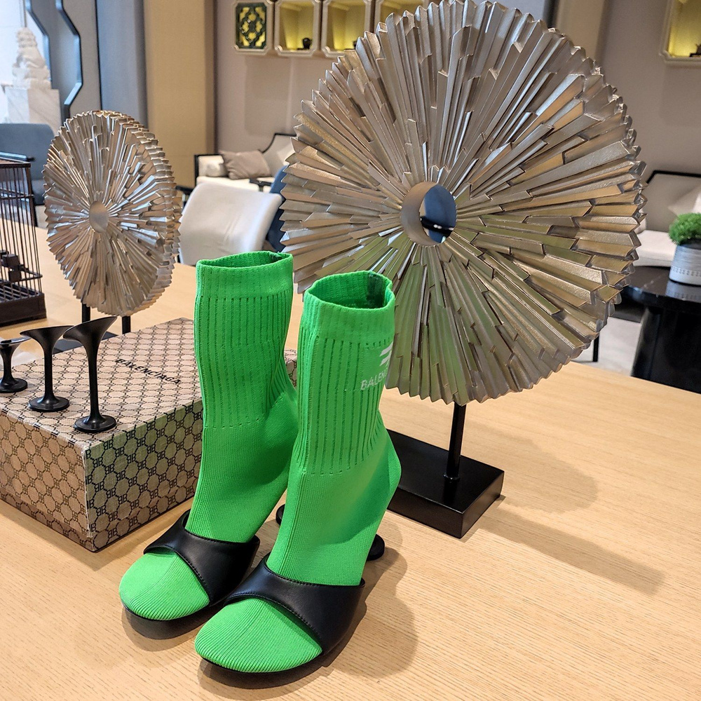 Ботинки Balenciaga - купить с доставкой по выгодным ценам в интернет ...