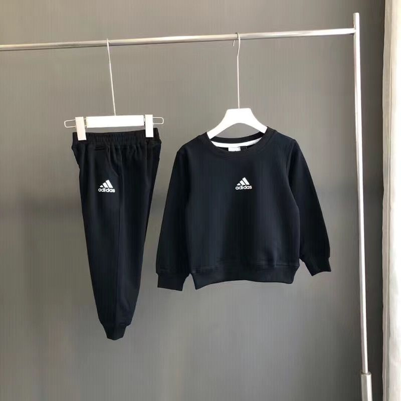 Костюм спортивный adidas #1