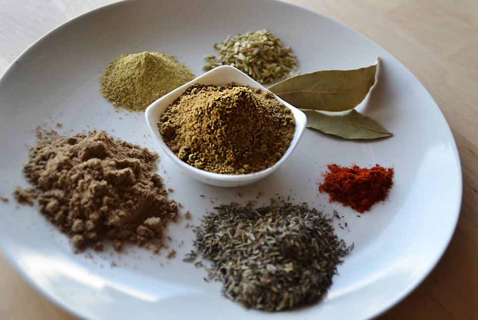 Можно ли хмели сунели в пиццу 94 фото