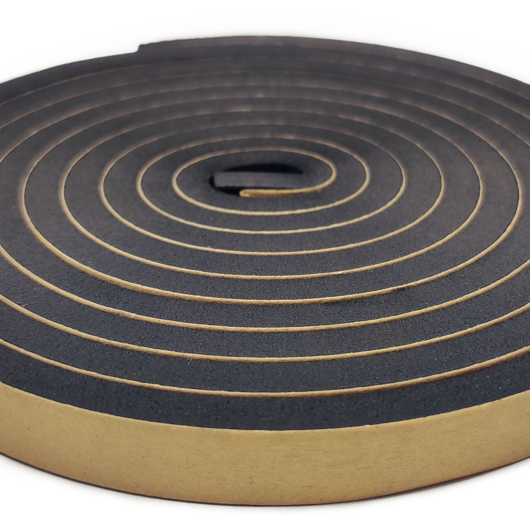 Лента уплотнительная самоклеящаяся EVA "Антискрип" (рулон 10000*10*5 мм ...