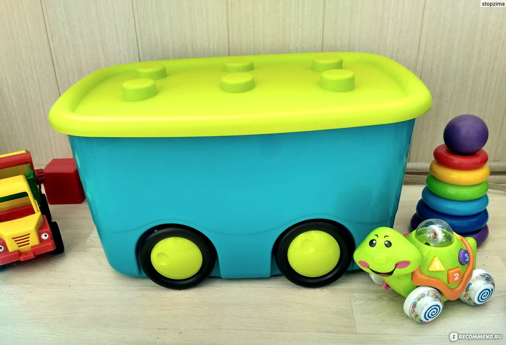 Ящик для игрушек  с крышкой на колёсиках/органайзер/коробка .