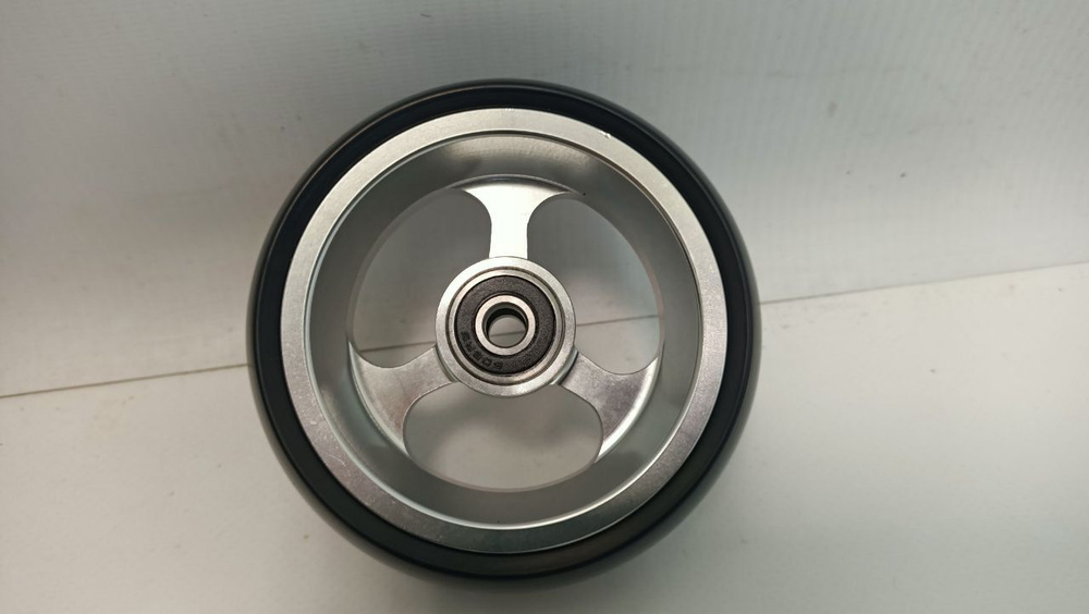 Переднее колесо для активной инвалидной коляски 103 на 32 (4 на 1 1/4 ...