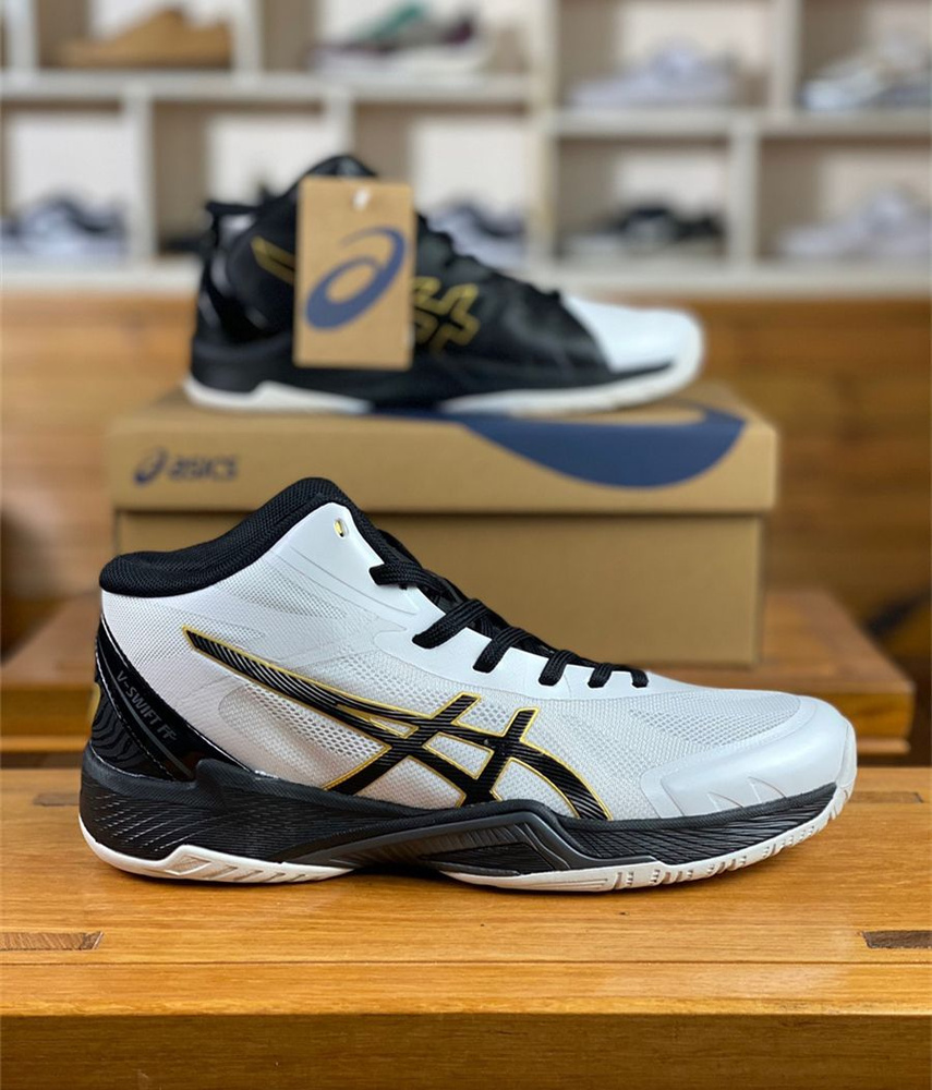 Кроссовки Onitsuka Tiger - купить с доставкой по выгодным ценам в ...