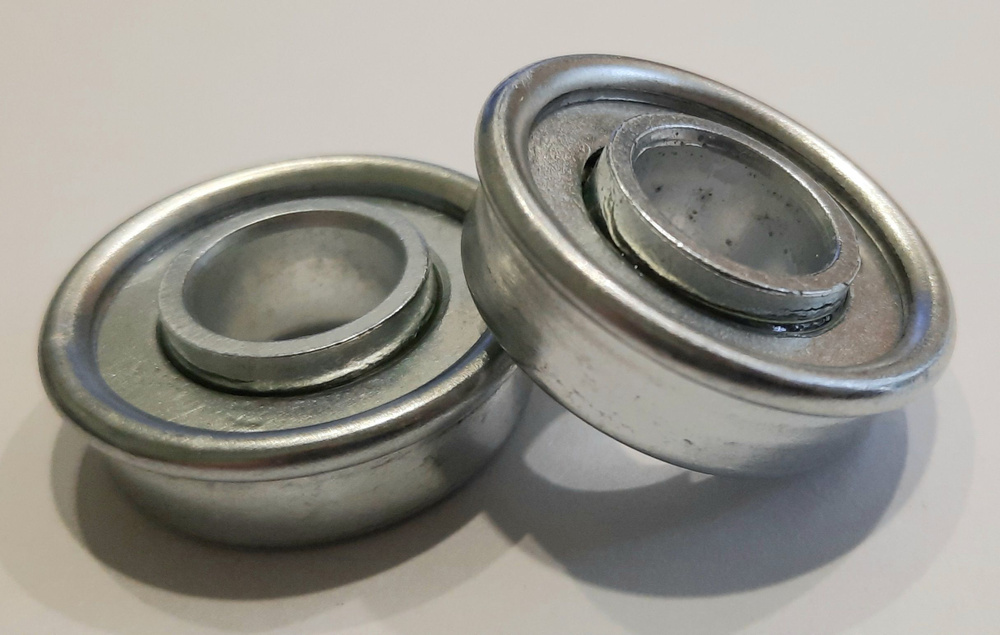 Подшипник с буртиком для колеса газонокосилки Huter и Patriot (2 шт ...