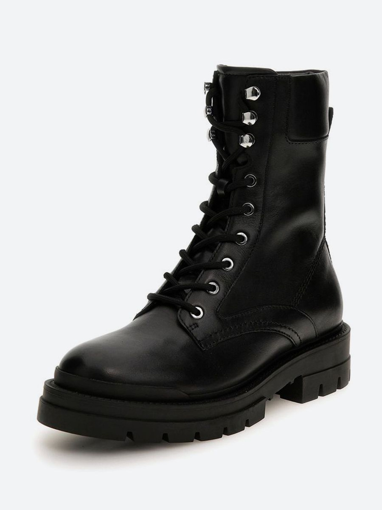 Guess store motorcycle boots