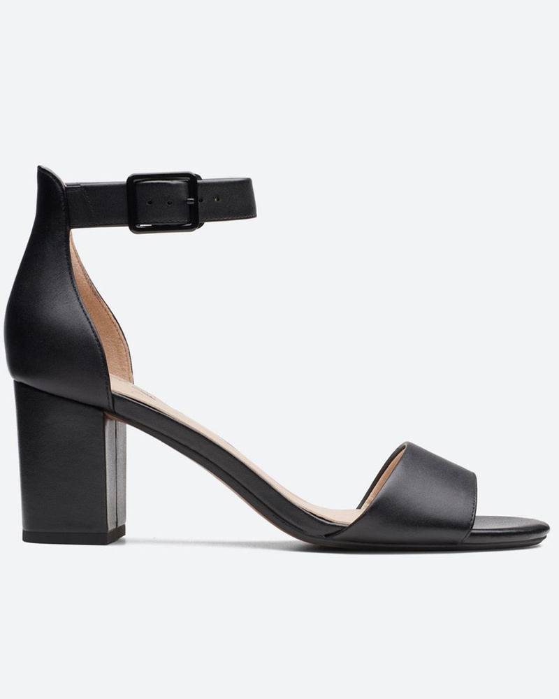 Босоножки Clarks - купить с доставкой по выгодным ценам в интернет ...