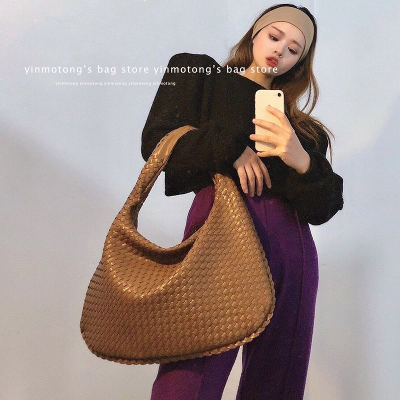 BOTTEGA VENETA Сумка на плечо тоут #1