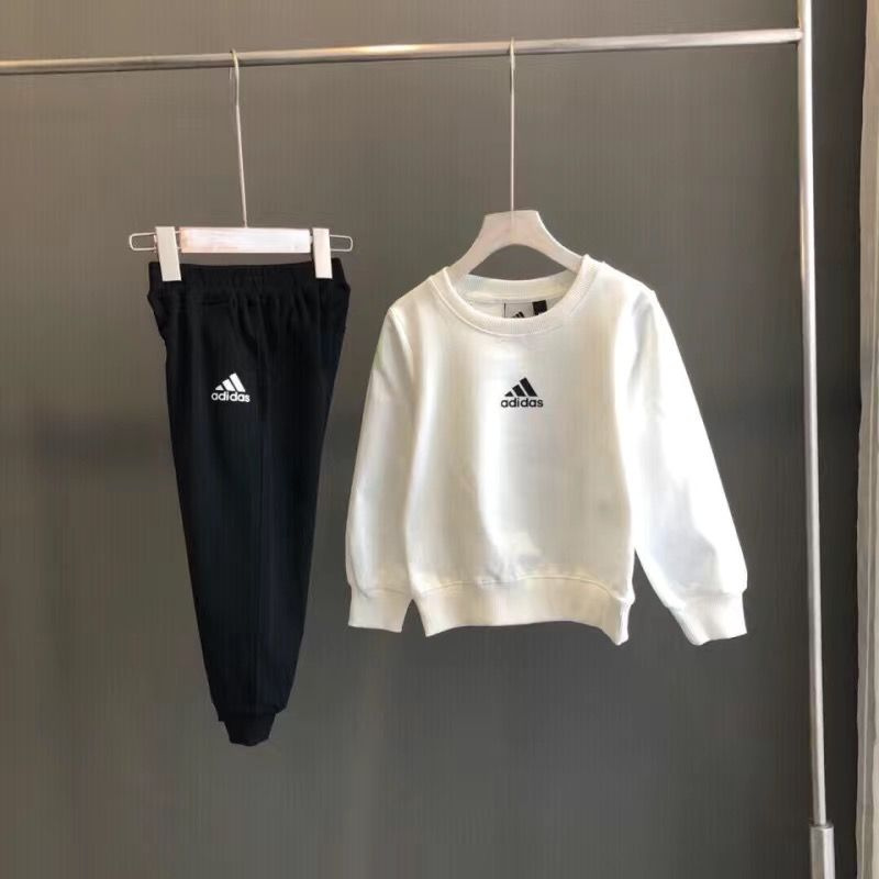 Костюм спортивный adidas #1