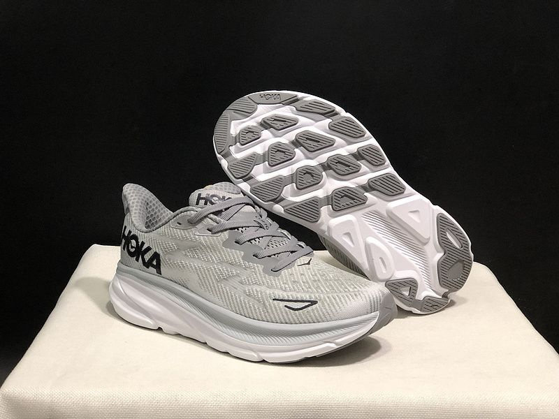 Кроссовки HOKA ONE ONE #1