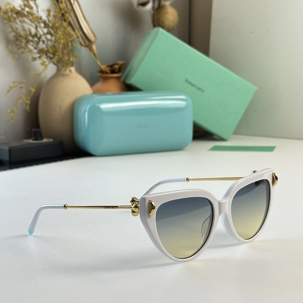 Очки солнцезащитные Tiffany & Co - купить с доставкой по выгодным ценам ...