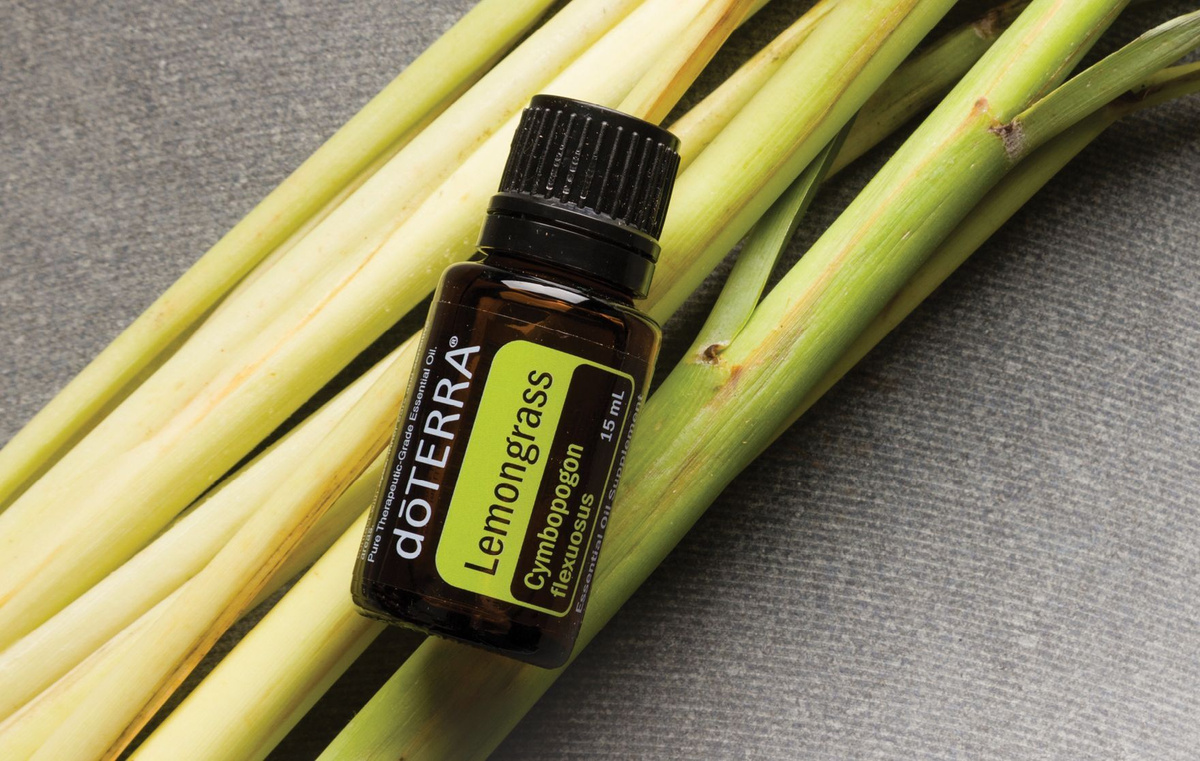 Эфирное масло Лемонграсс doTERRA Lemongrass 100% высшей степени очистки, пр-во США, 15 мл