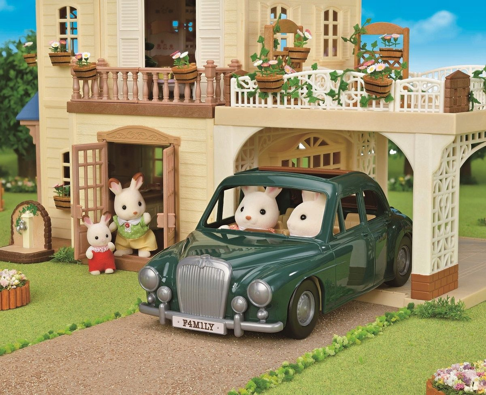 Sylvanian Families Large House - городской дом с машиной, фигуркой и мебелью, 5669  #1