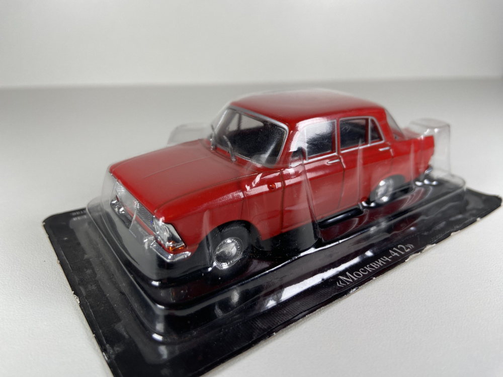 Коллекционная масштабная модель автомобиля Москвич-412 / Масштаб 1:43 ...