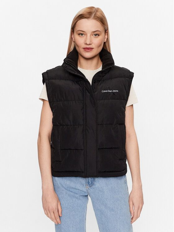 Calvin klein жилет женский. Жилетка кельвин кляйн. Кальвин кляйн жилет дутый. Жилет calvin klein мужской. Calvin klein жилетка белая.