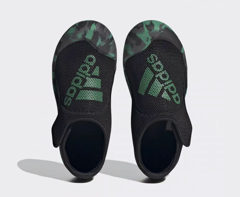 Кроссовки adidas #1