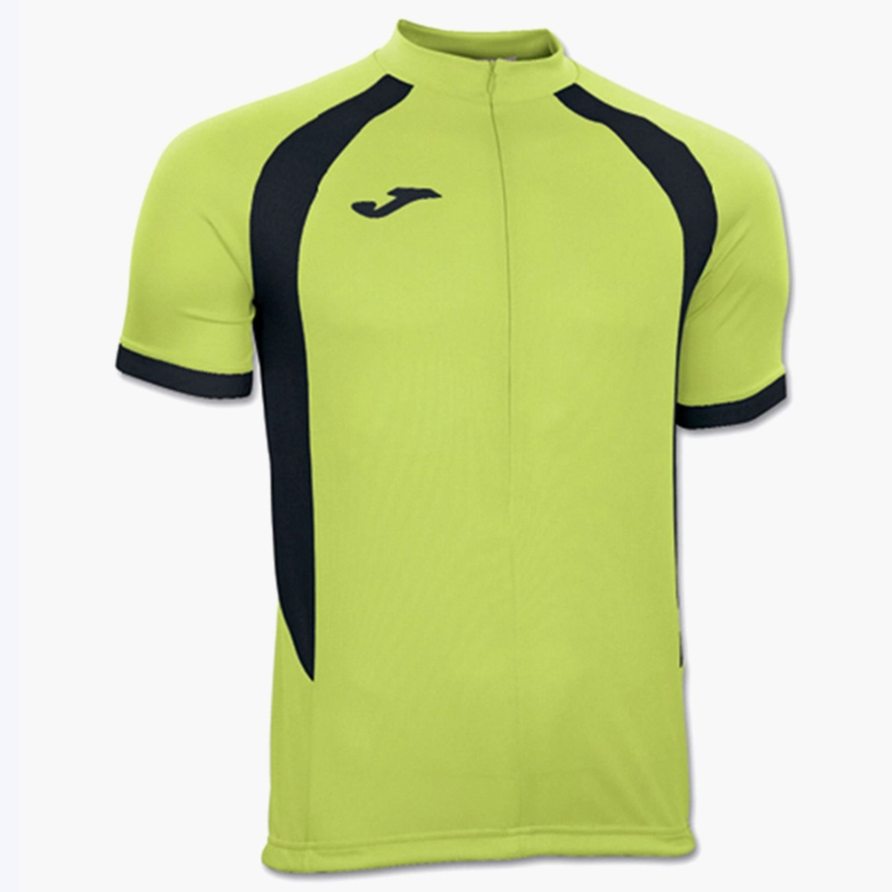 Джома спортивная одежда интернет магазин. Джома футболки черная с зеленым рукавом. Спортивные футболки черные с салатовым. Футболка велосипедист. Joma желто-черная футболка.