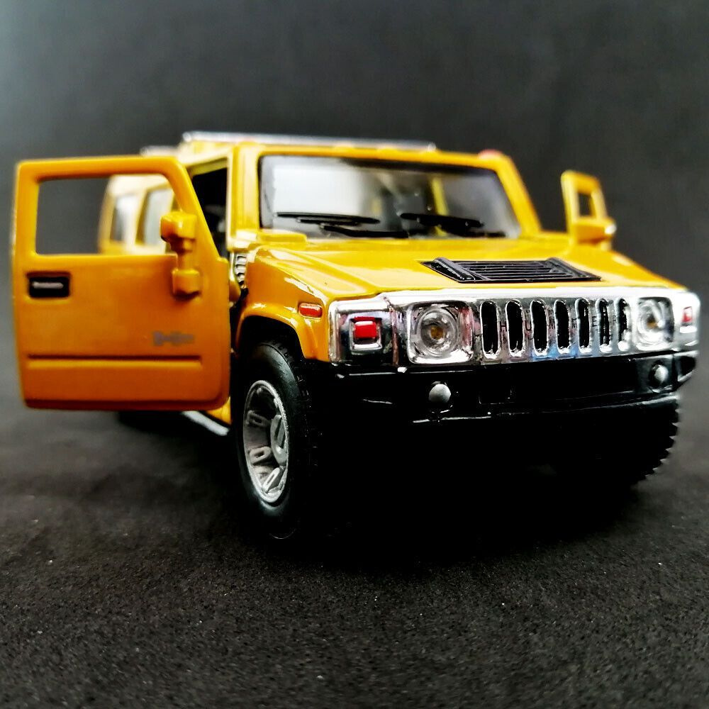 Металлическая машинка Хаммер Х2 Hummer H2 SUV 2008 Kinsmart 1:40 5337DKT инерционная, цвет Желтый  #1