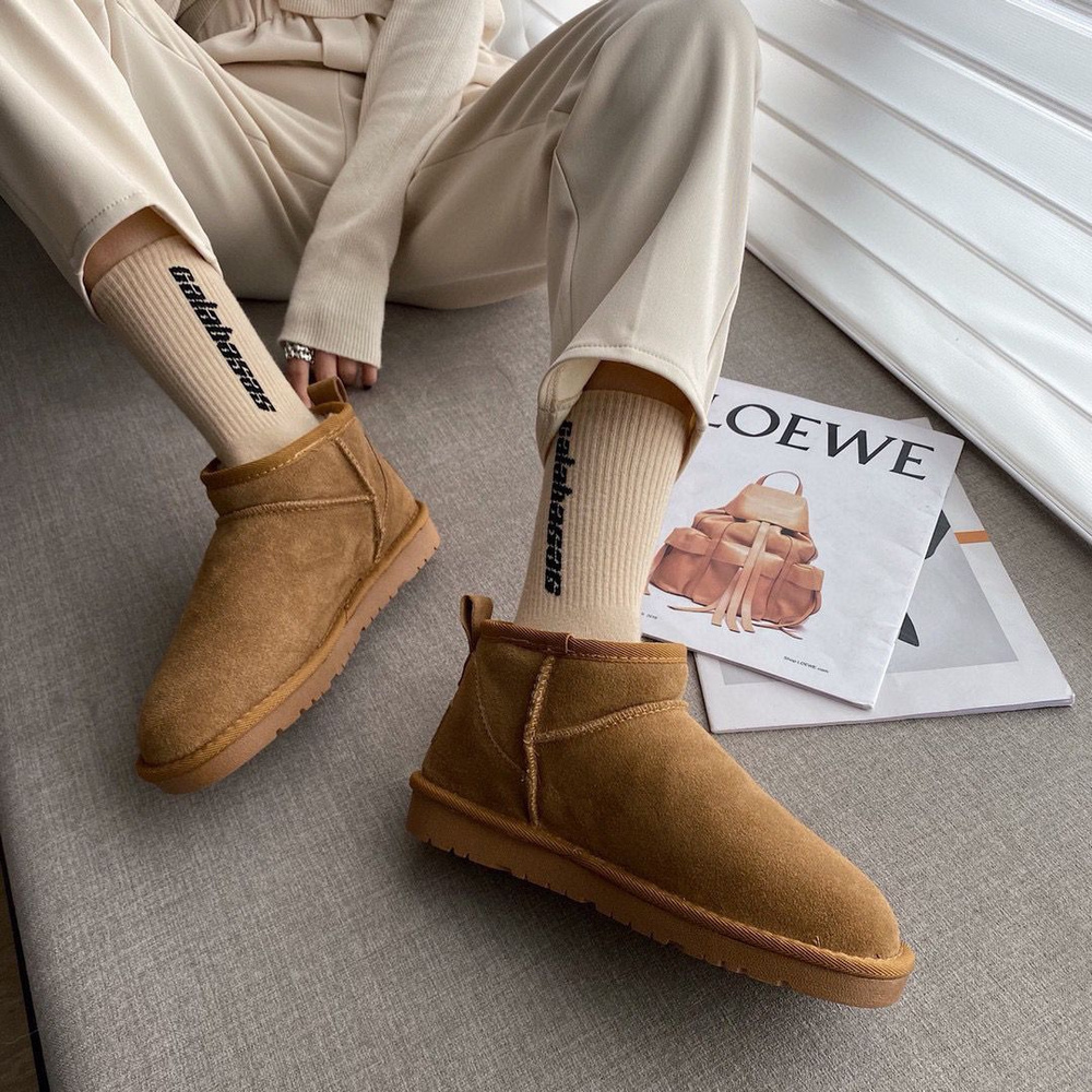 Сноубутсы UGG #1