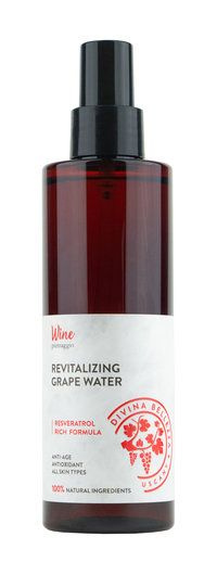 Спрей для лица Divina Bellezza Revitalizing Grape Water #1