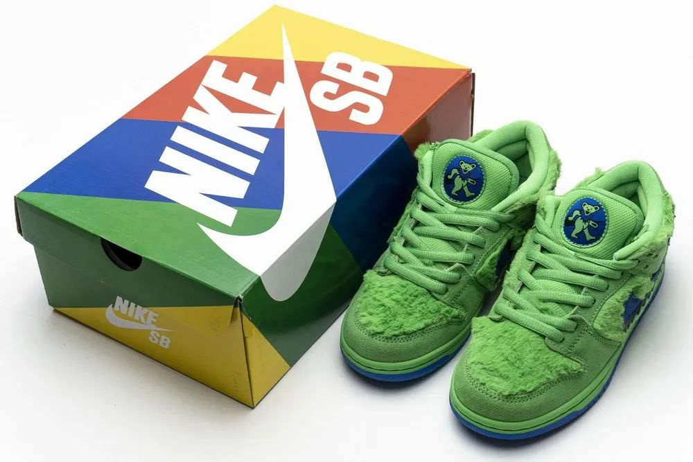 Кроссовки Nike - купить с доставкой по выгодным ценам в интернет ...