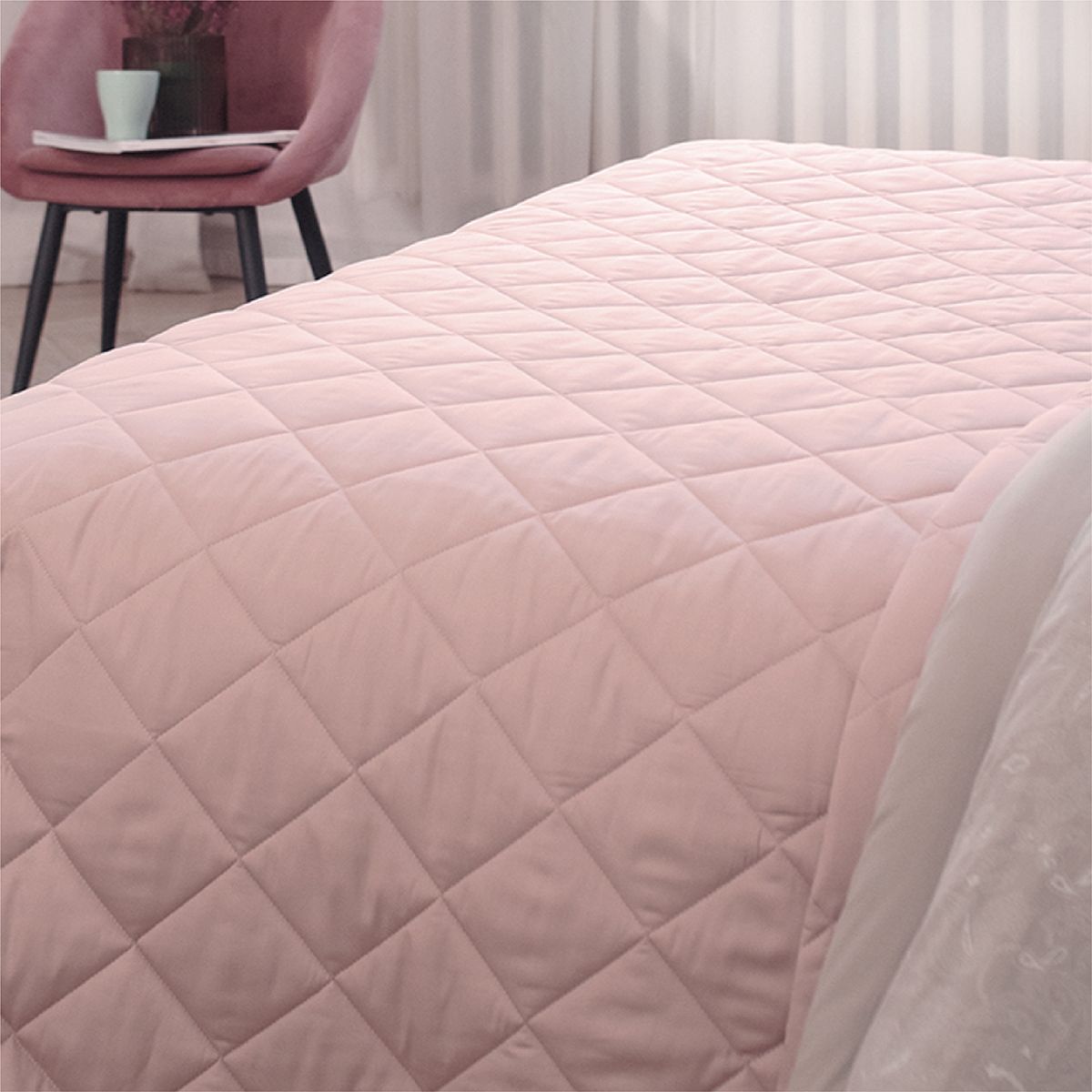 Перламутровое покрывало. Покрывало жемчужного цвета. Хлопковое одеяло розовое. Жемчужное покрывало на кровать. Покрывало la prima.