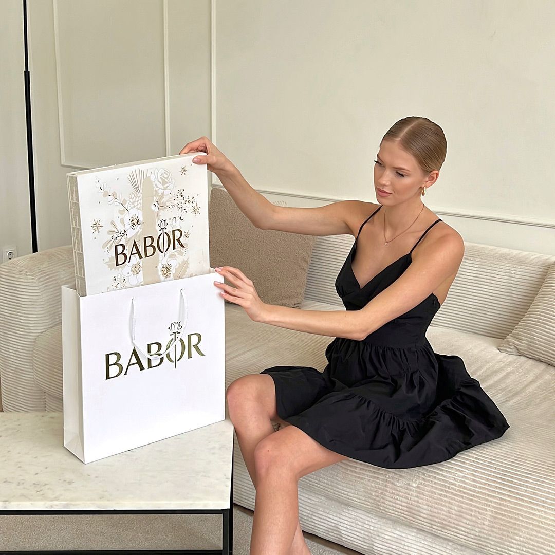 BABOR Адвент календарь из 24-х ампульных сывороток для лица, подарочный  набор косметики - купить с доставкой по выгодным ценам в интернет-магазине  OZON (1148098734)