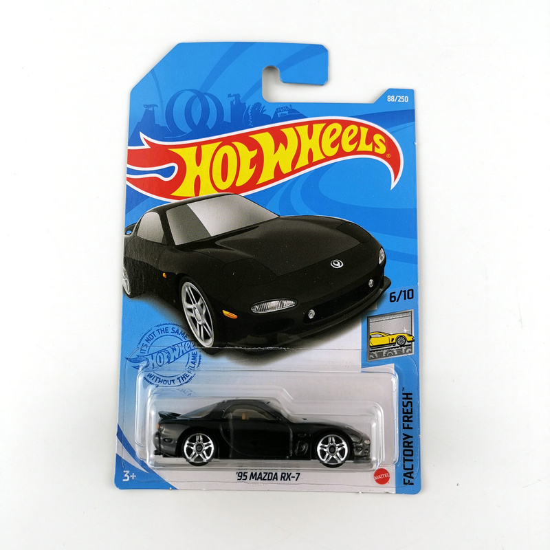 Машинка Hot Wheels коллекционная (оригинал) 95 MAZDA RX-7 2021