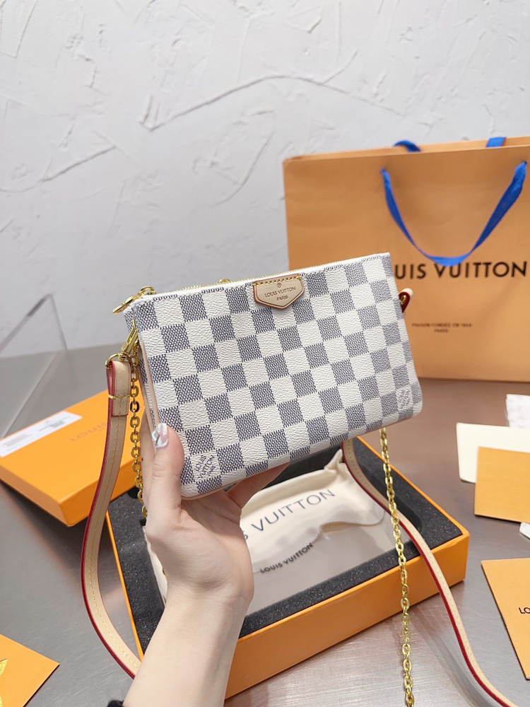 Louis Vuitton Сумка на плечо #1