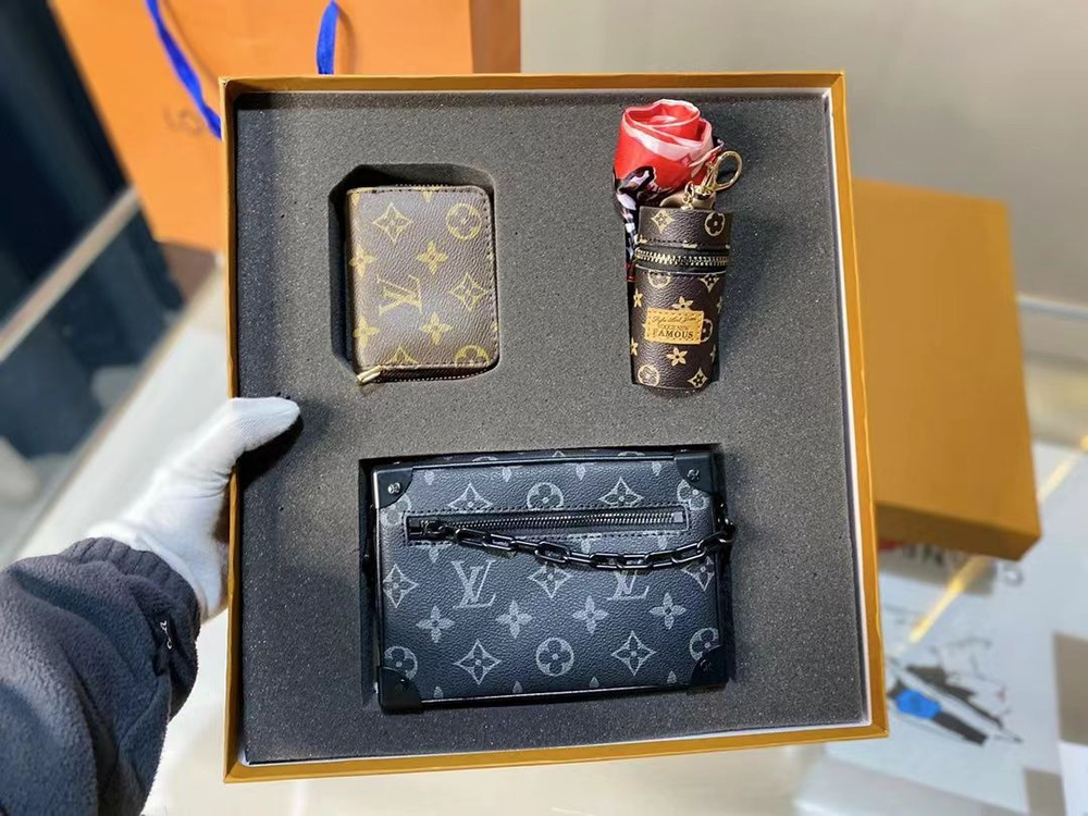 Louis Vuitton Сумка на плечо #1