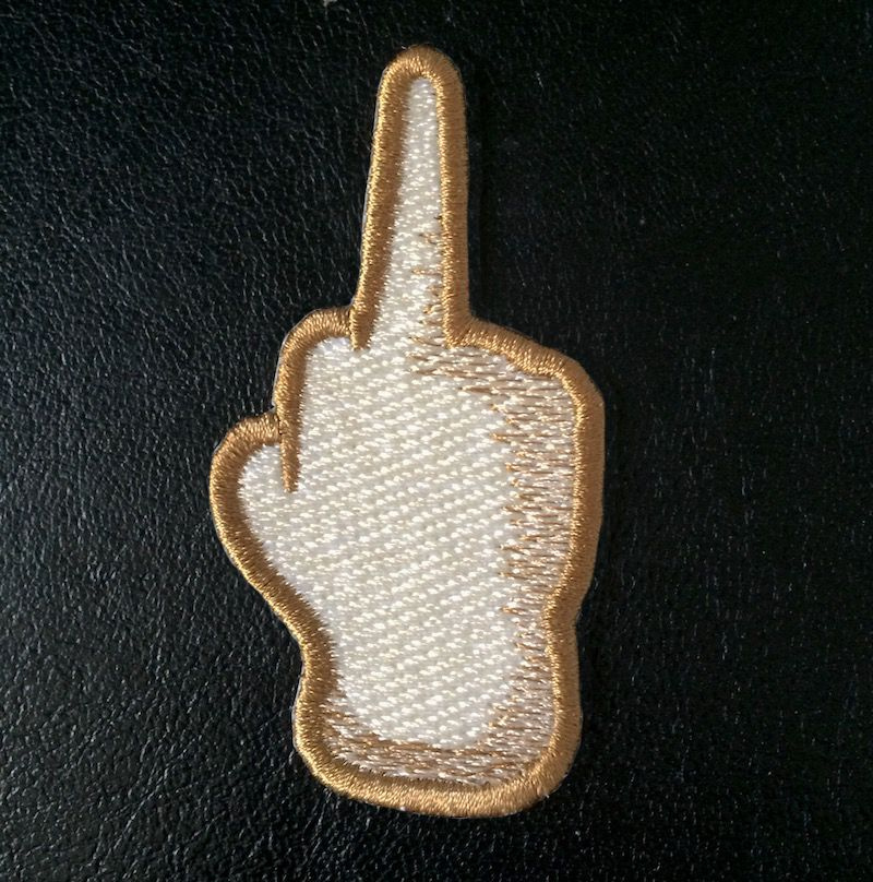 Нашивка эмодзи средний палец - купить с доставкой по выгодным ценам в ...