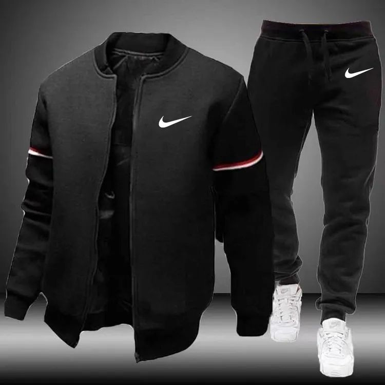 Костюм спортивный Nike #1