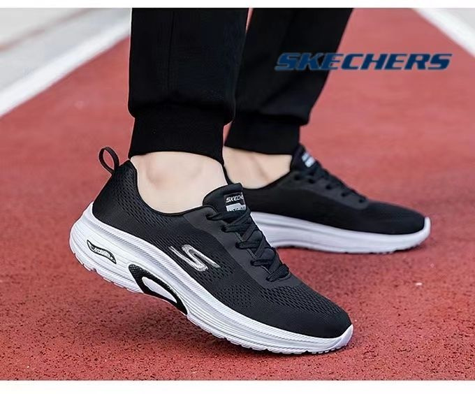 Кроссовки Skechers #1