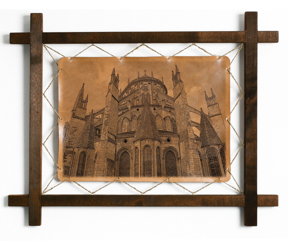 Картина Буржский собор, Франция, гравировка на натуральной коже ...