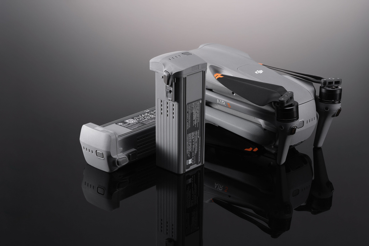 Аккумуляторы dji air 2. Dji 03 air unit model qfp2as. dji air 1. аккумулятор dji tb30 intelligent flight battery.
