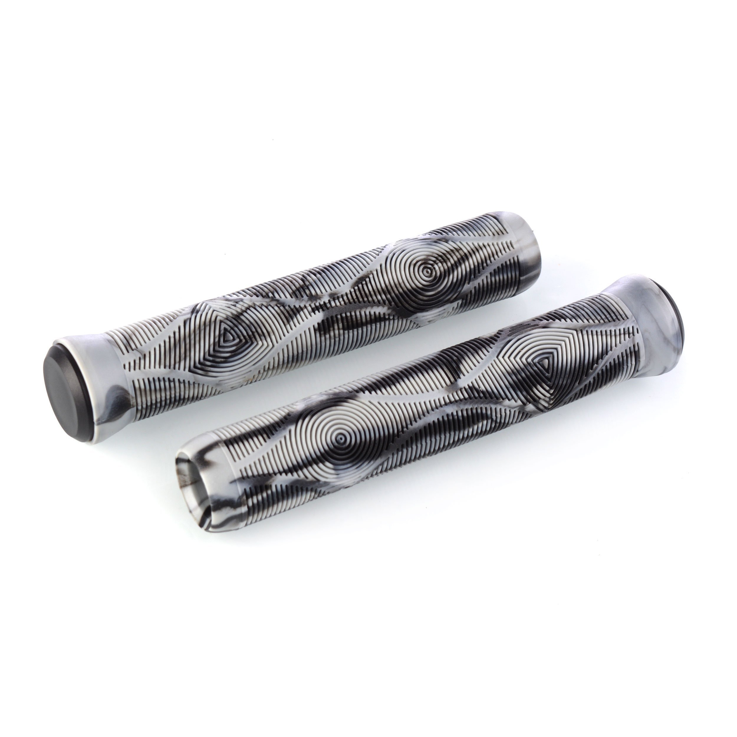 Грипсы для трюкового самоката COMIRON KS-G160 160 мм, TPE, с заглушками, белые, 2 шт. Грипсы для трюкового самоката COMIRON KS-G160 160 мм, TPE, с заглушками, белые, 2 шт.