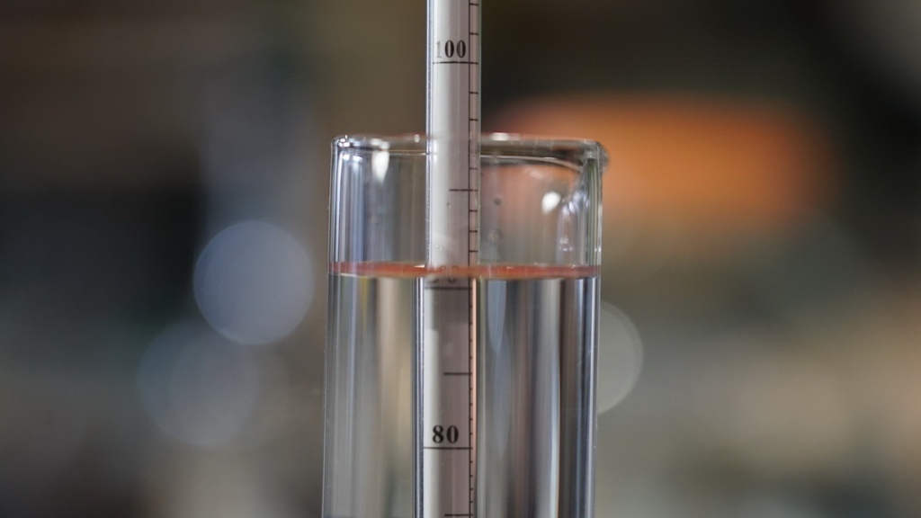 Спиртометры (ареометры) 3 штуки 0-40, 40-70, 70-100 и термометр EQOS в .