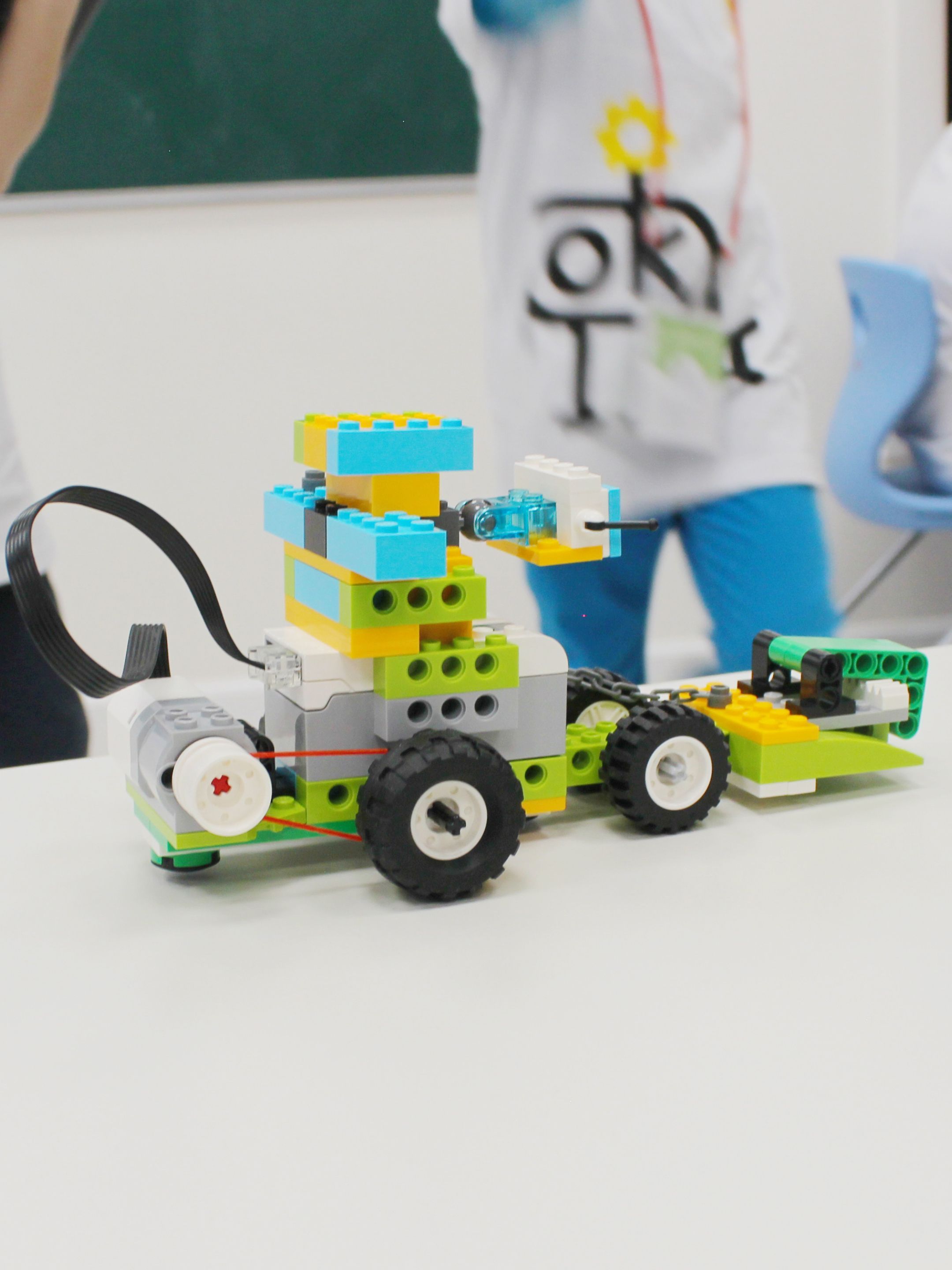 Wedo 2024 2.0 robot