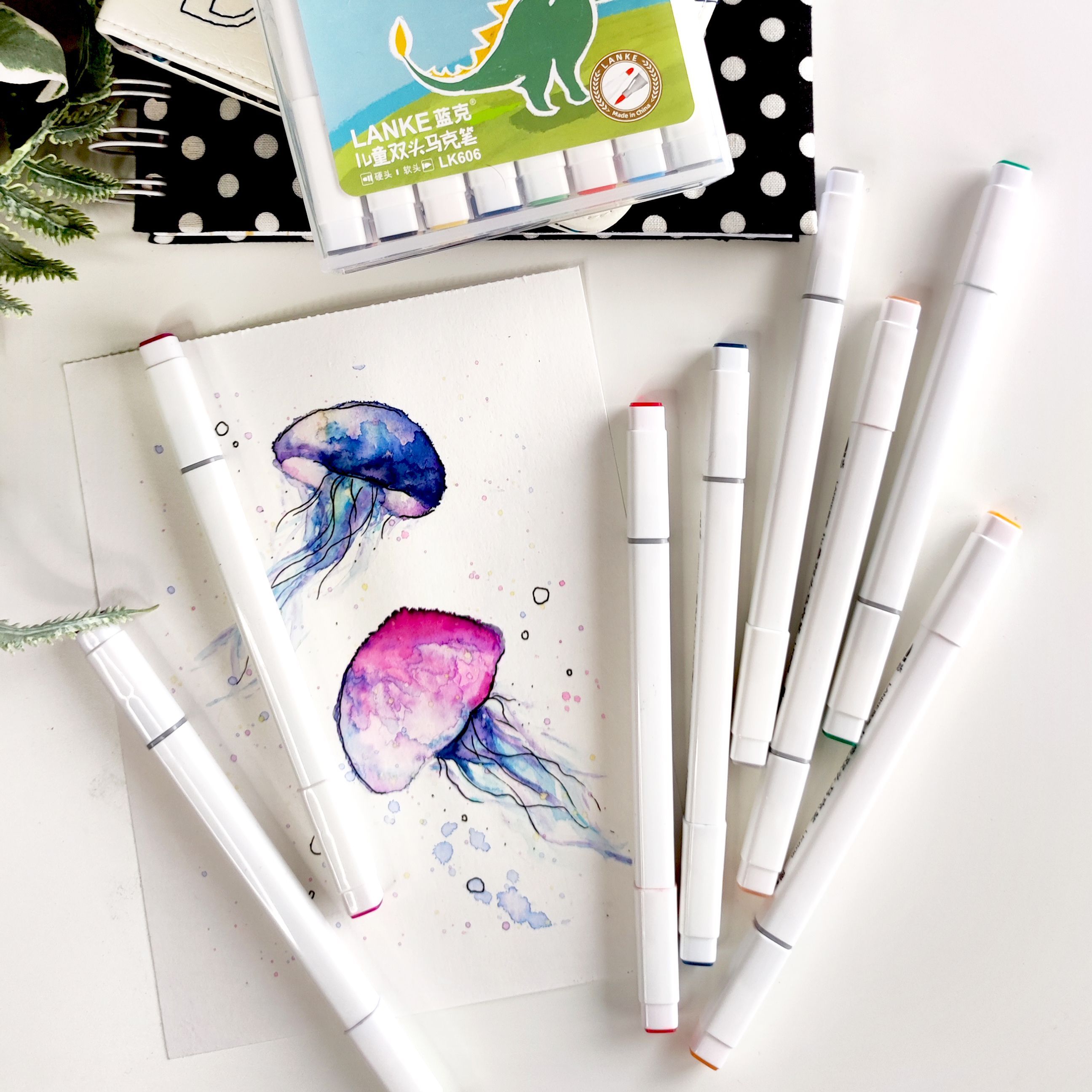 Акварельные маркеры для скетчинга с кисточкой двухсторонние на водной ...