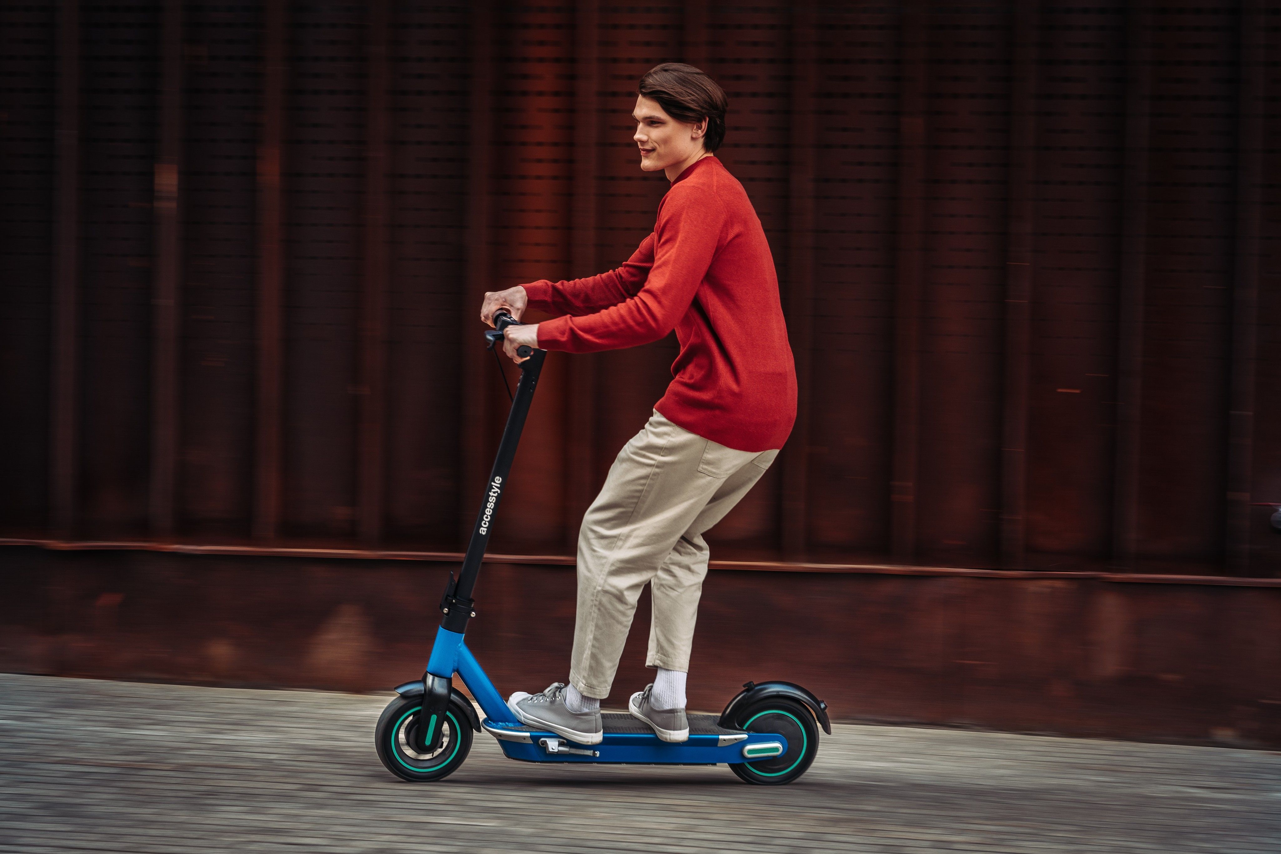 Электросамокат accesstyle typhoon 30s. Typhoon 30s. A30 Scooter трехколесный. Самокат продукты.