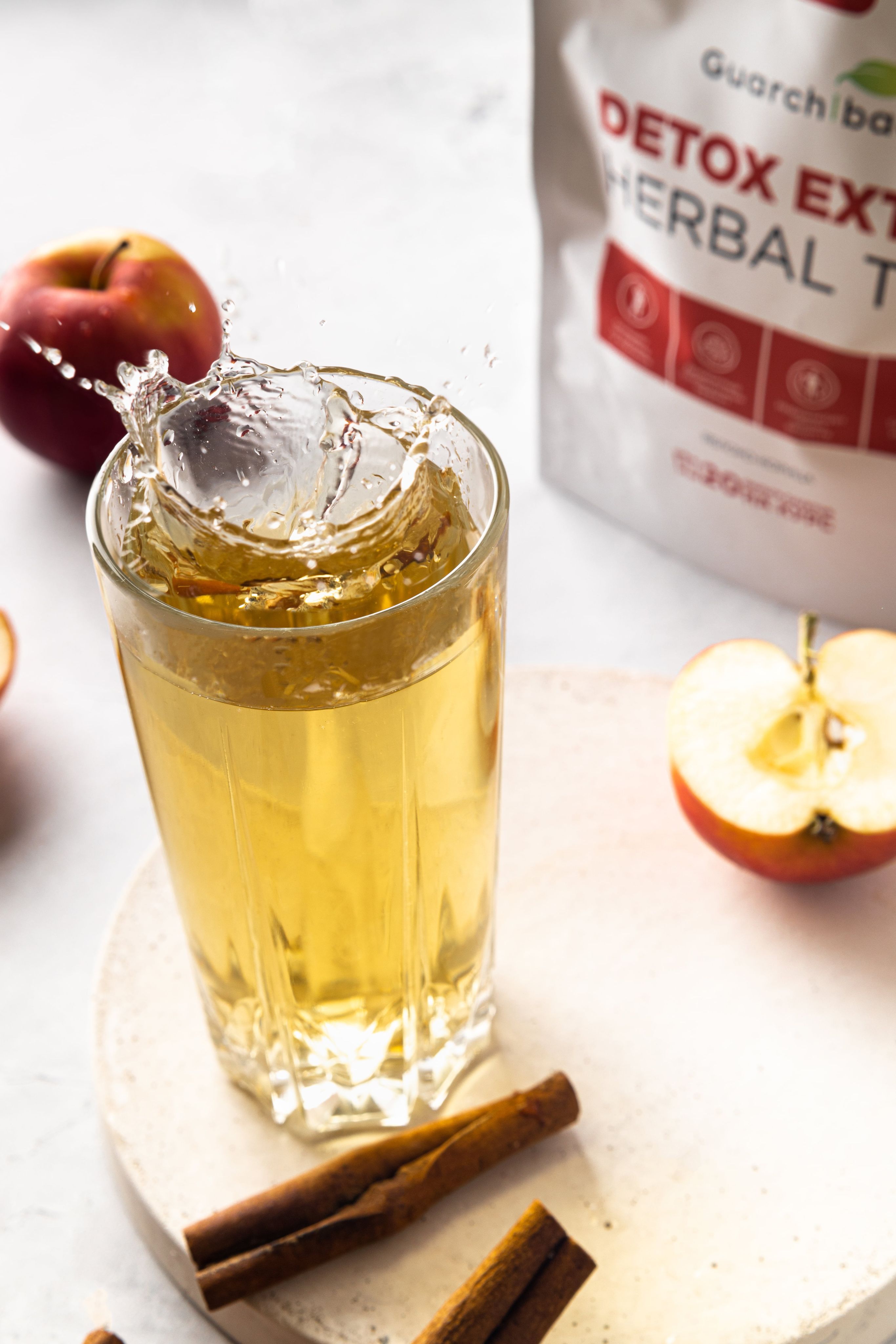 Чай для похудения в пакетиках Guarchibao Detox Herbal Tea ЯблокоКорица